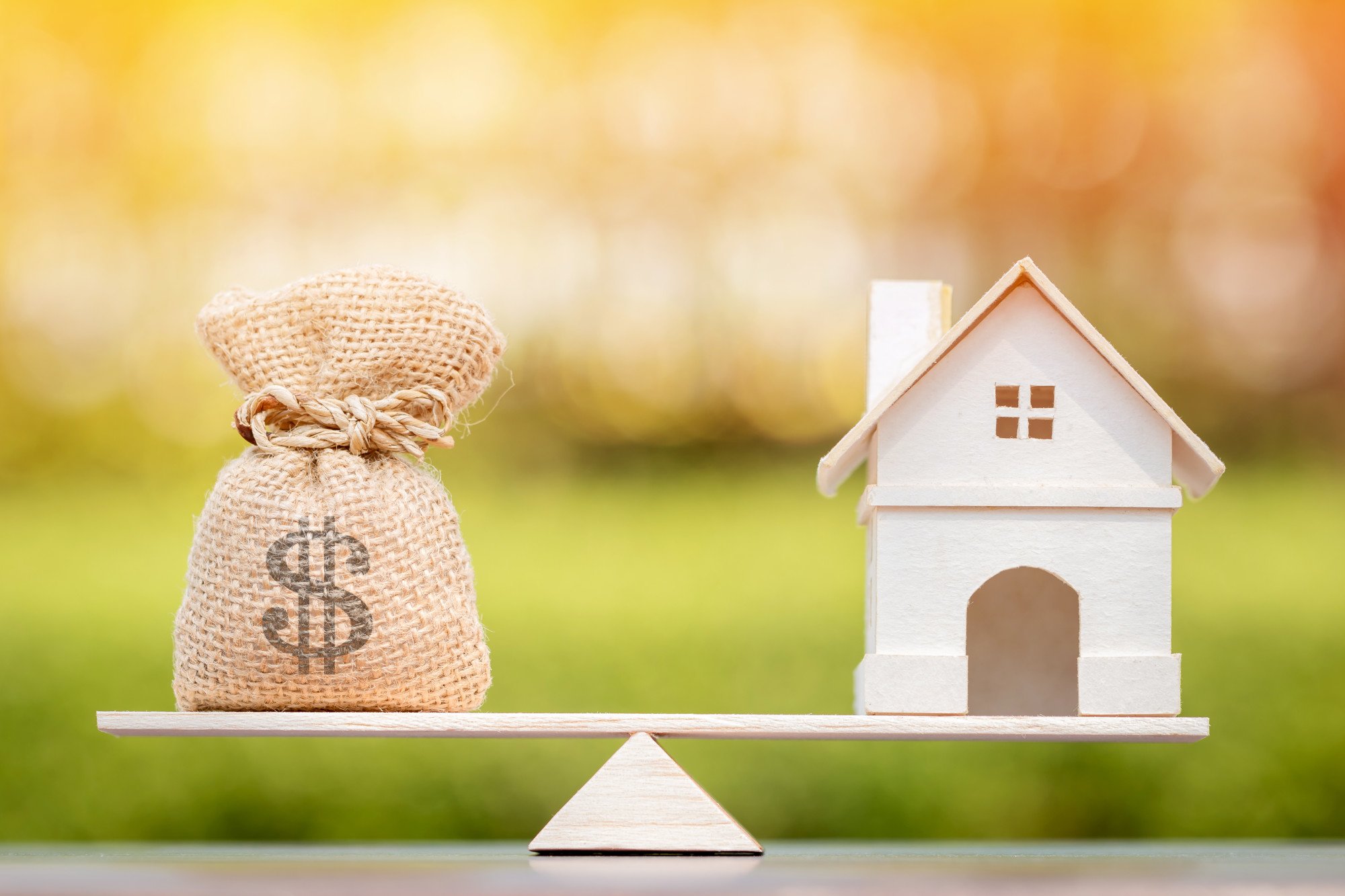 7 Great Benefits of Refinancing a Home