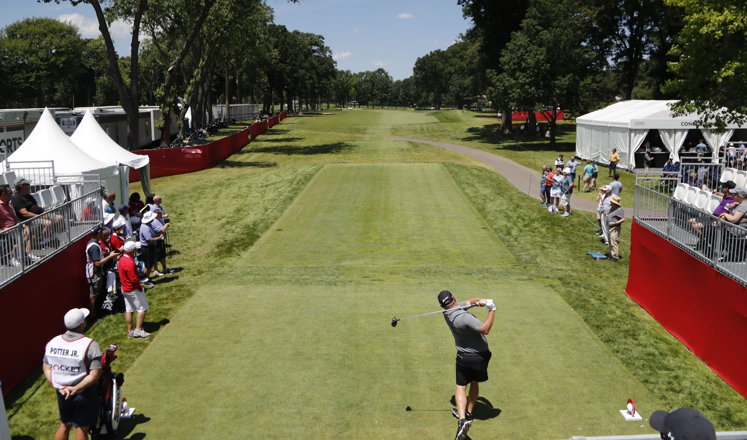 Gary Woodland adjusts to fame at Rocket Mortgage Classic